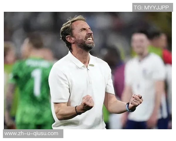 英格兰足球帅哥球星的魅力与风采揭秘，俊朗外表与球场上的非凡表现